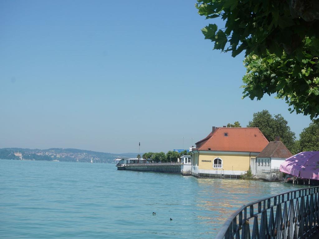 Hotel Pension Ins Fischernetz - Hanser à Meersburg Extérieur photo